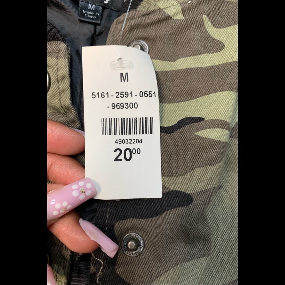 camo Jacket - Picture 3 of 3